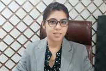 Dr. Mahima Bhardwaj - Hair Transplant Doctor in Dehradun